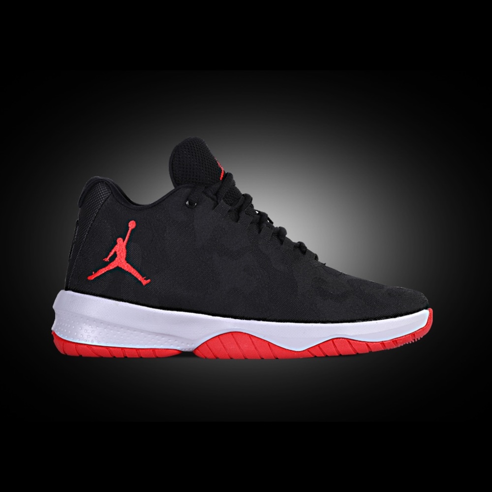 Nike Jordan B. Fly boys size 2.5